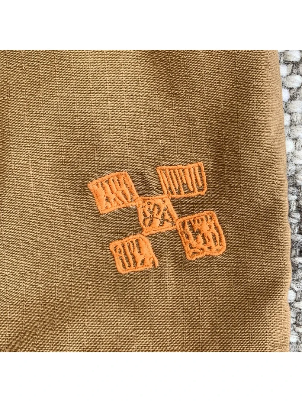 LIMITED EDITION : VANS Lizzie Armanto Ripstop Vest with Orange Trim - Medium